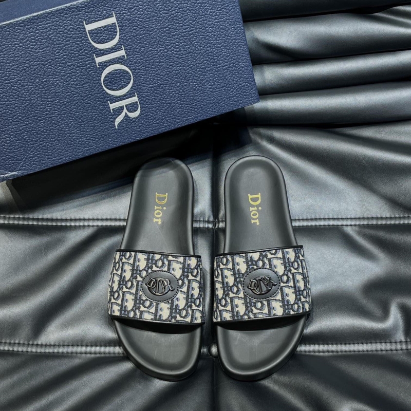 ch**an D*or slippers